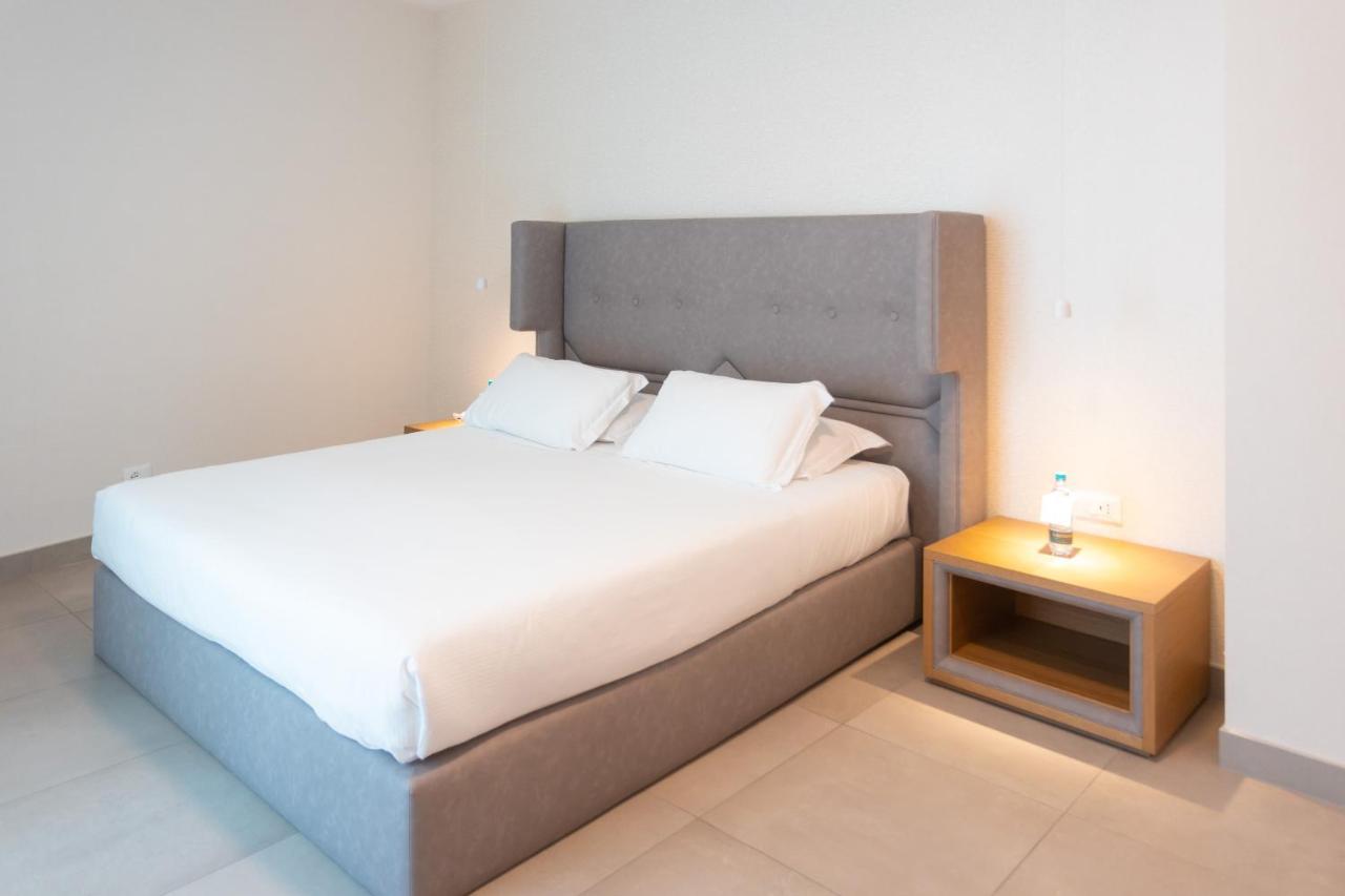 Mosella Suite Hotel Sottomarina Exterior foto