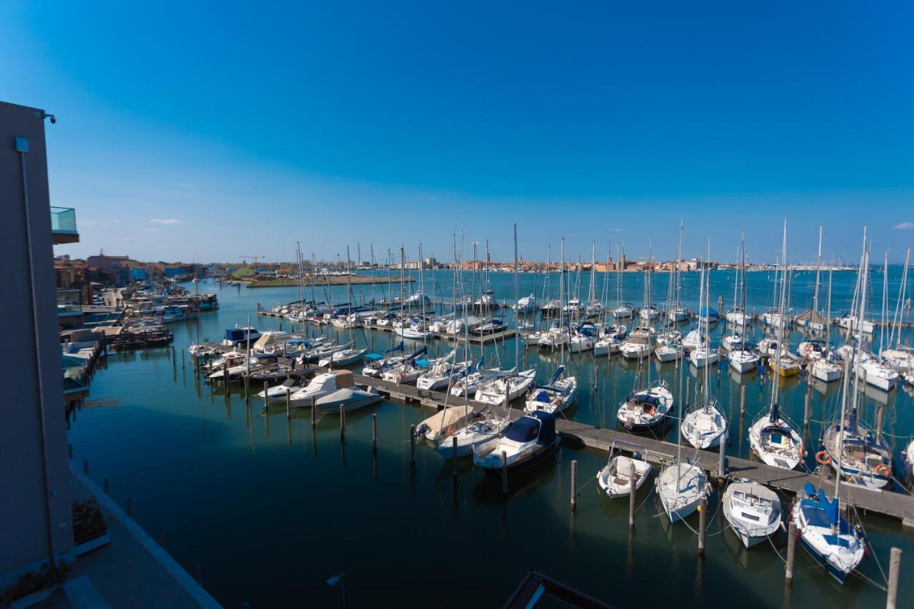 Mosella Suite Hotel Sottomarina Exterior foto