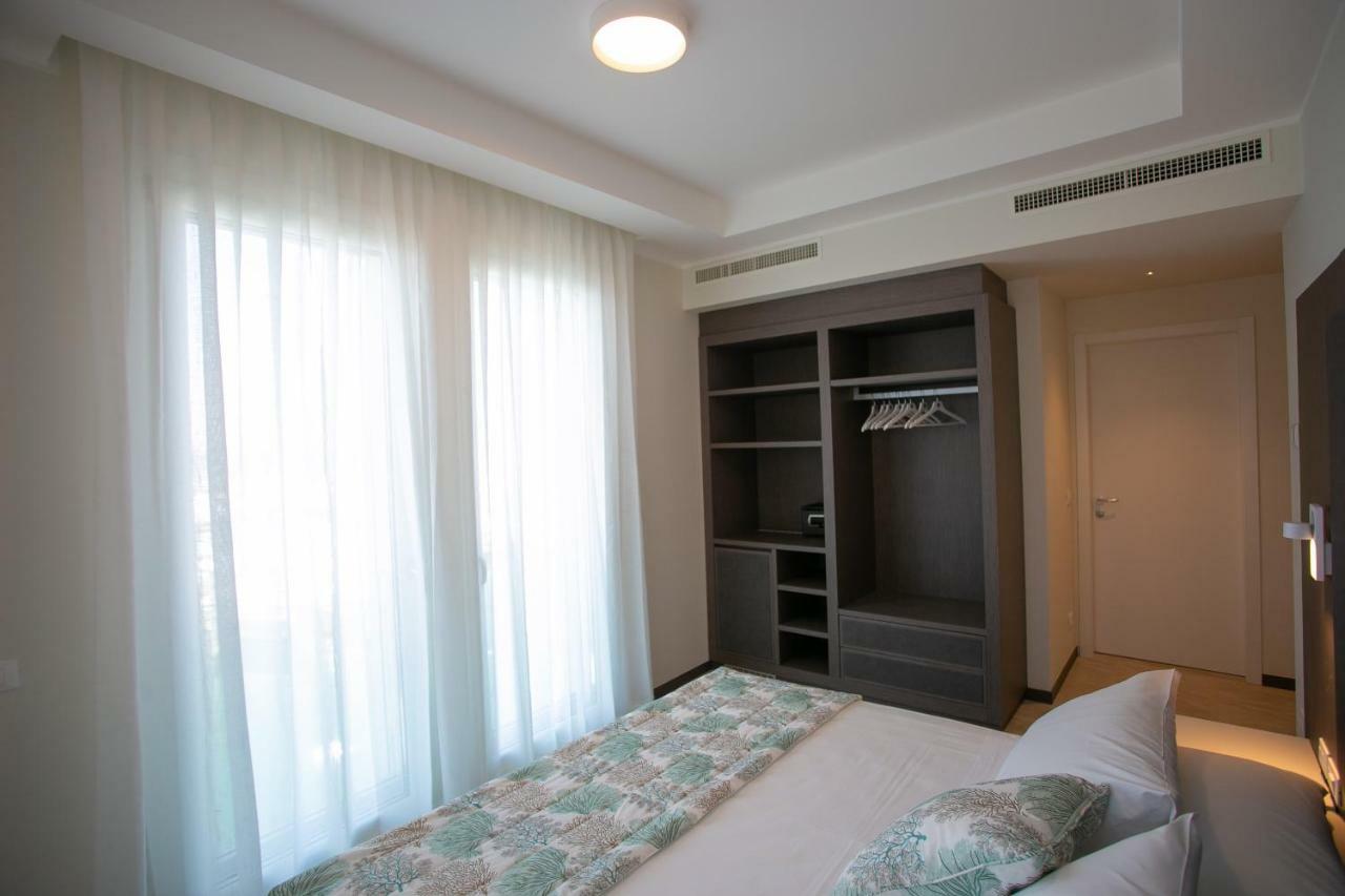 Mosella Suite Hotel Sottomarina Exterior foto